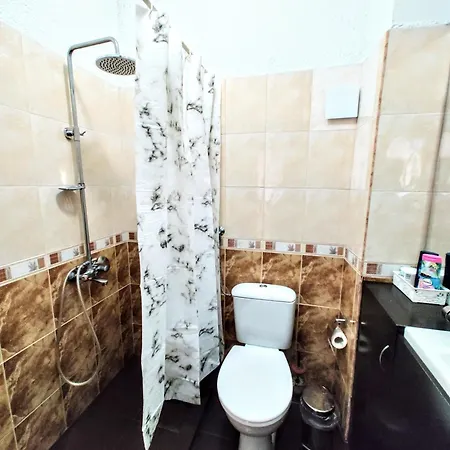 Mimi's Place/ уют в центъра на * Sofia